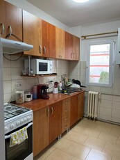 Apartament 3 camere Grigorescu zona buna!