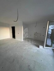 Apartament 3 camere in zona FABRICII