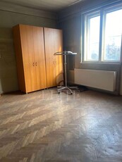 Apartament 3 camere in zona HOREA