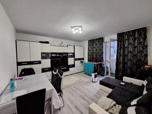 Apartament cu 2 camere decomandat, mobilat in Floresti