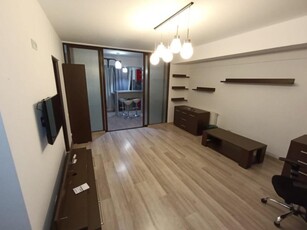 Apartament de 2 camere, 58 mp., terasa 35 mp, zona Marasti