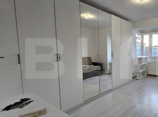 Apartament de inchiriat, cu 2 camere, 42 mp, zona Aleea Tran