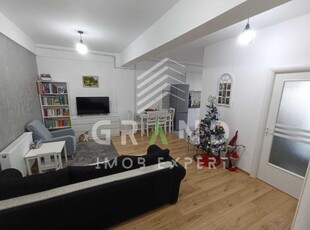 Apartament modern, 3 camere, 61 mp, terasa de 12.8mp, zona Terra!