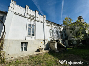 Casa boierească de renovat, zona Schmidt, teren 286 mp, pre