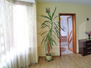 De inchiriat Vilă Lux Duplex- Vlia 2, 5 dormitoare, dotari