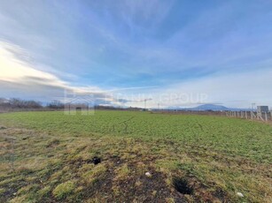 Teren intravilan in Halchiu, 3 parcele, incepand de la 1000mp